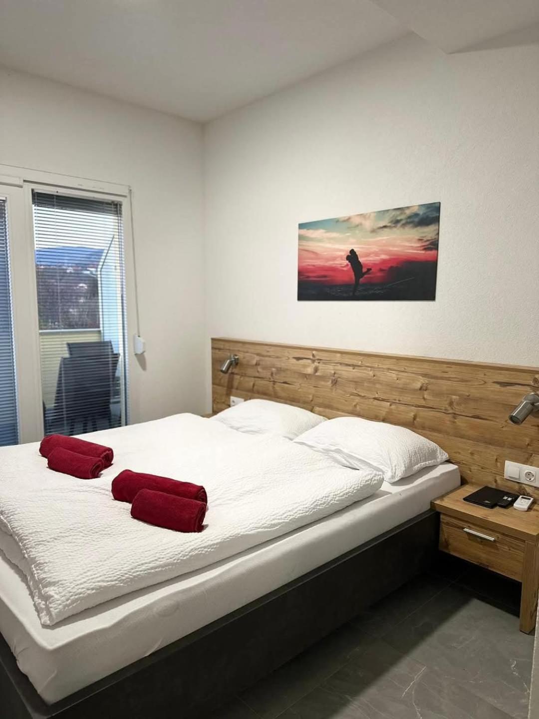 Gold Apartmani Kozarac Esterno foto